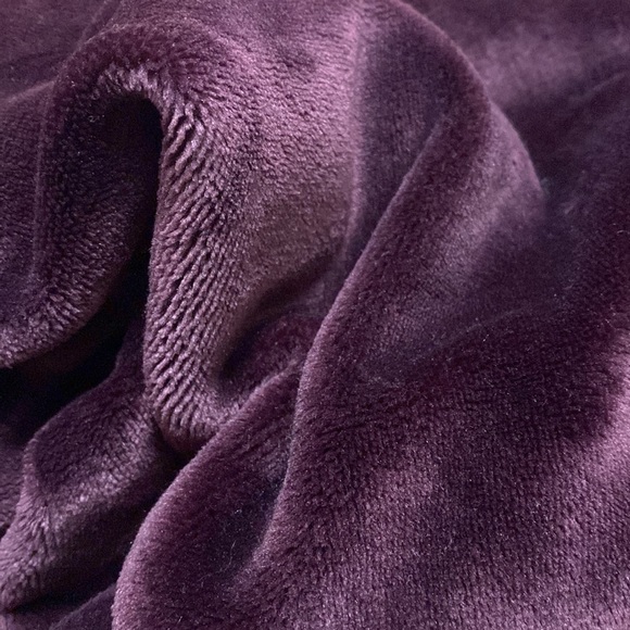 Purple COMFY FUZZY Crewneck Sweater - Women’s Large - Picture 5 of 5